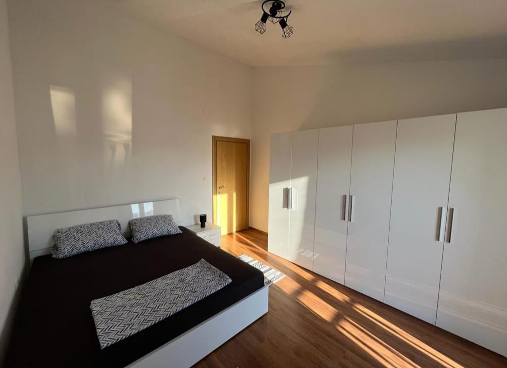 Apartments Majic Каштела Екстер'єр фото
